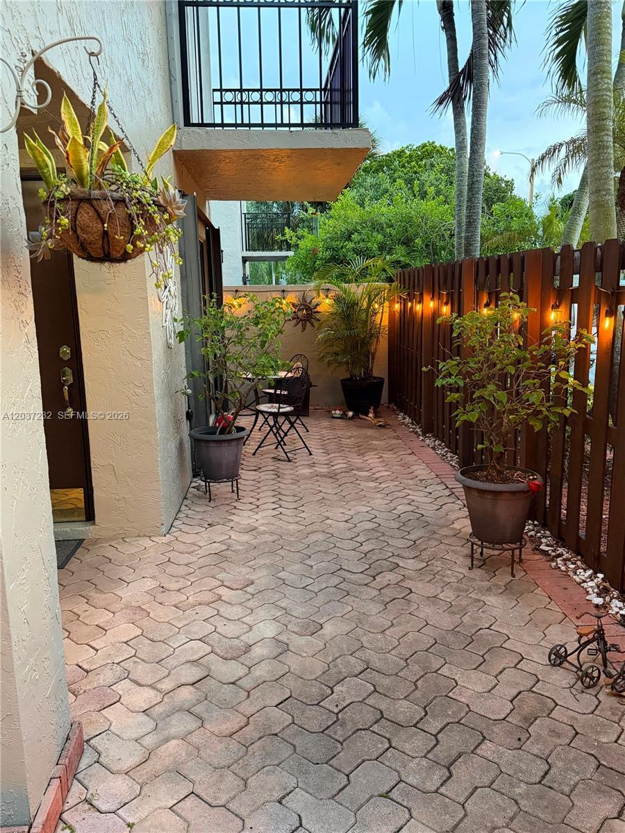 10445 SW 154th Ct # 1, Miami FL 33196