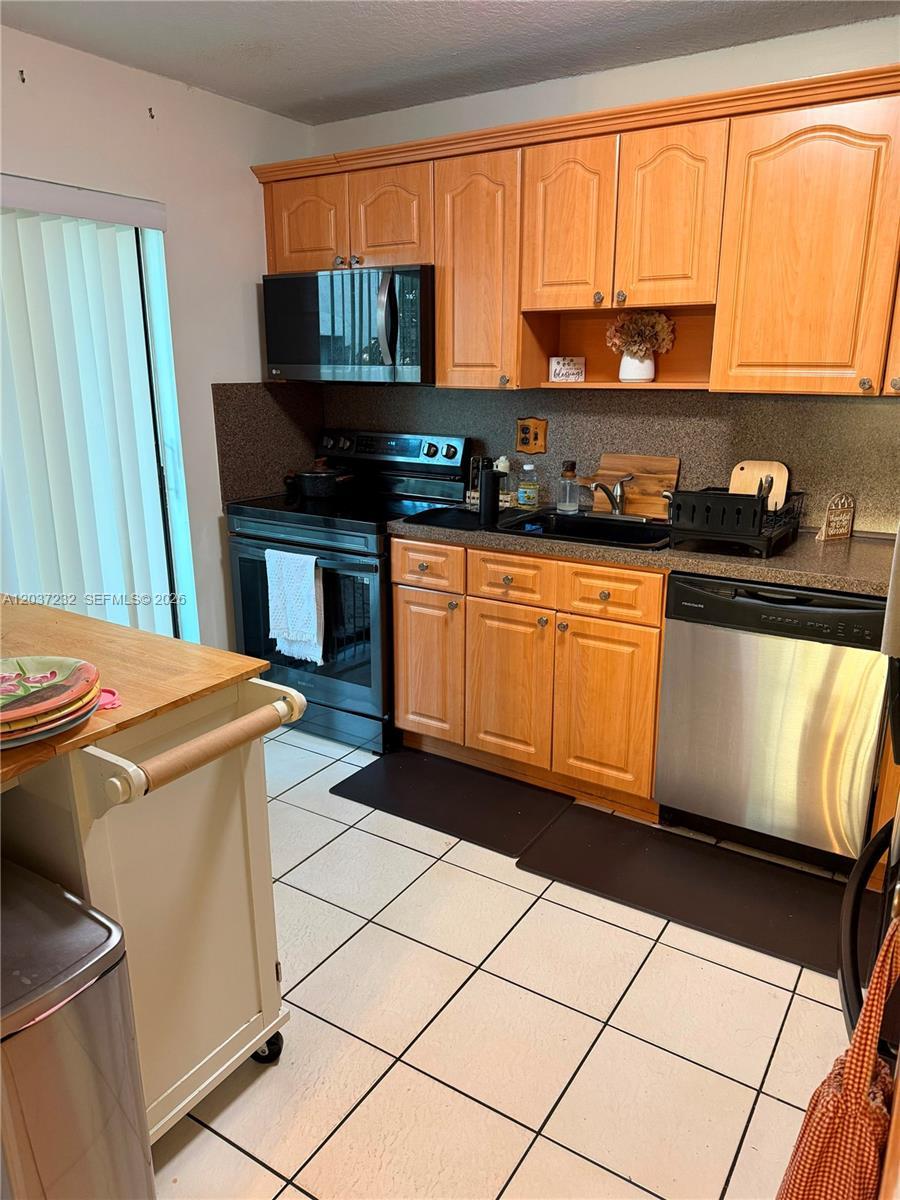 10445 SW 154th Ct # 1, Miami FL 33196 photo 5