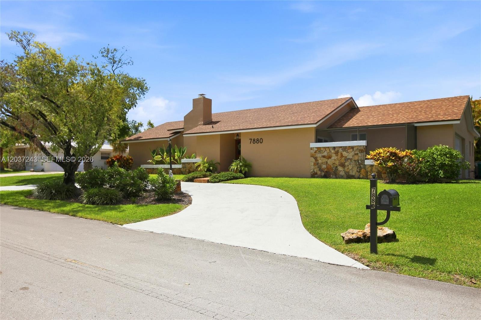 7880 SW 180th Ter, Palmetto Bay FL 33157