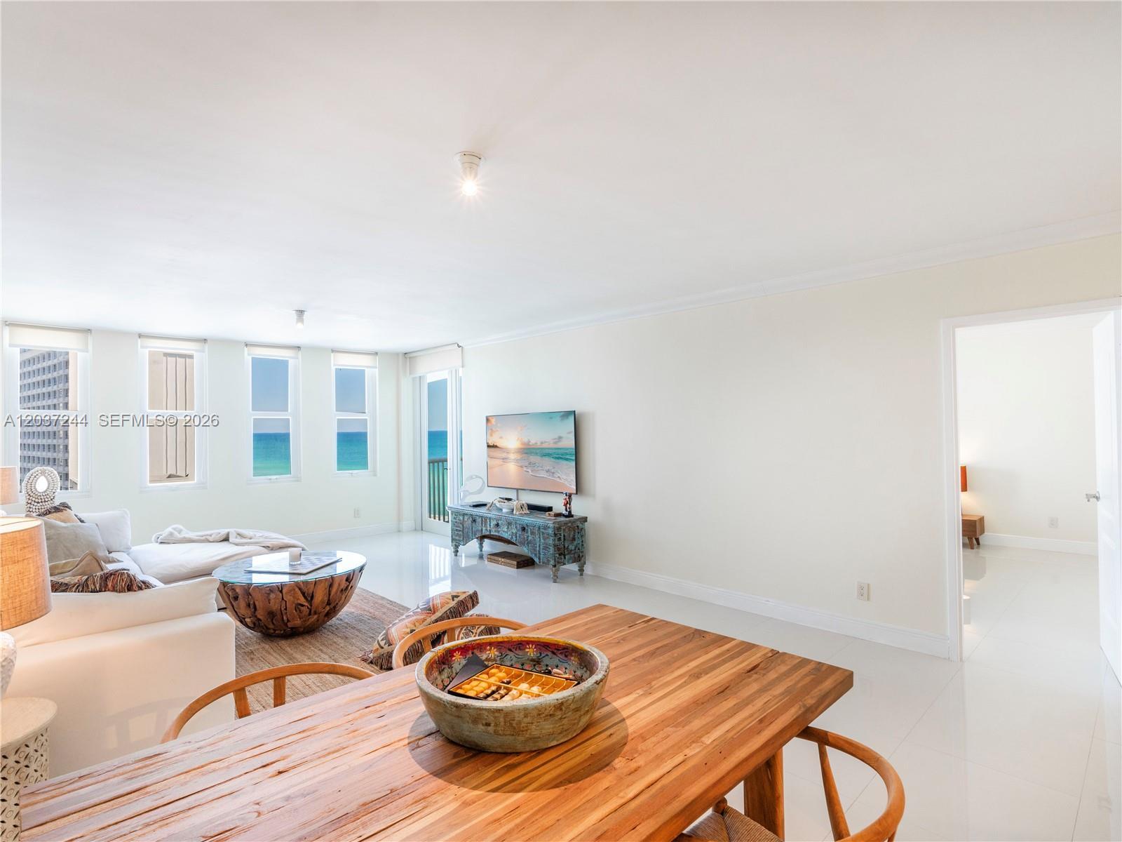 5401 Collins Ave # 1013, Miami Beach FL 33140 photo 5