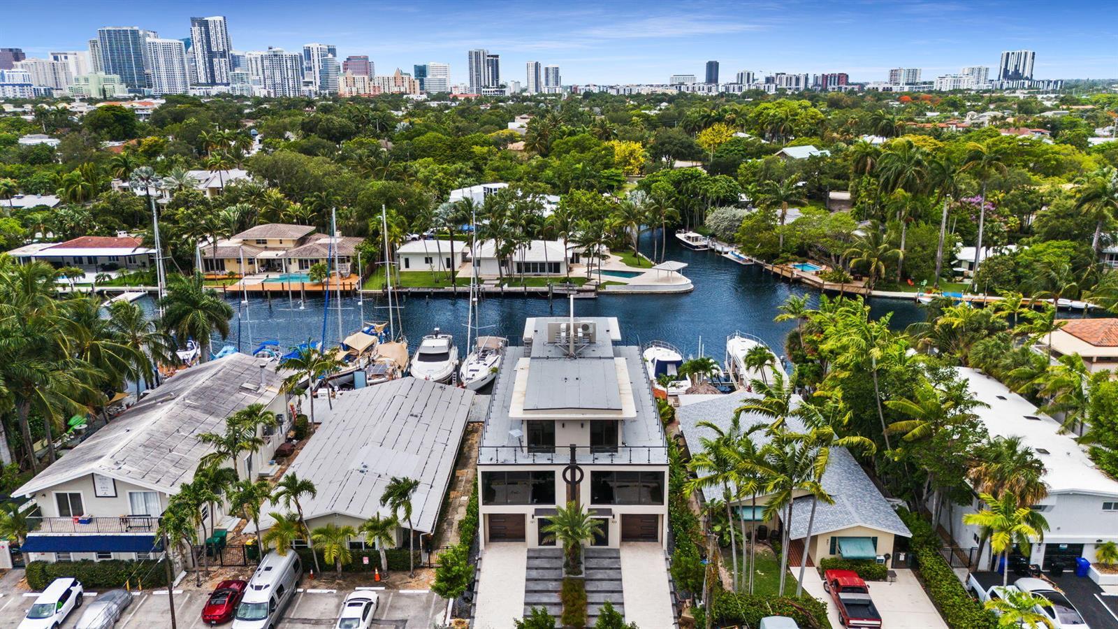 323 Hendricks Isle, Fort Lauderdale FL 33301