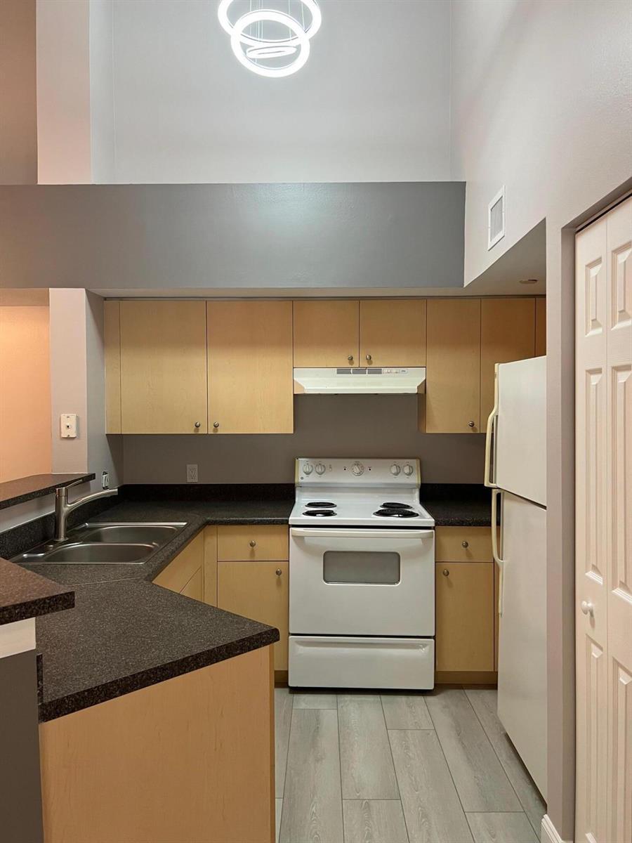 4220 San Marino Boulevard # 201, West Palm Beach FL 33409 photo 4