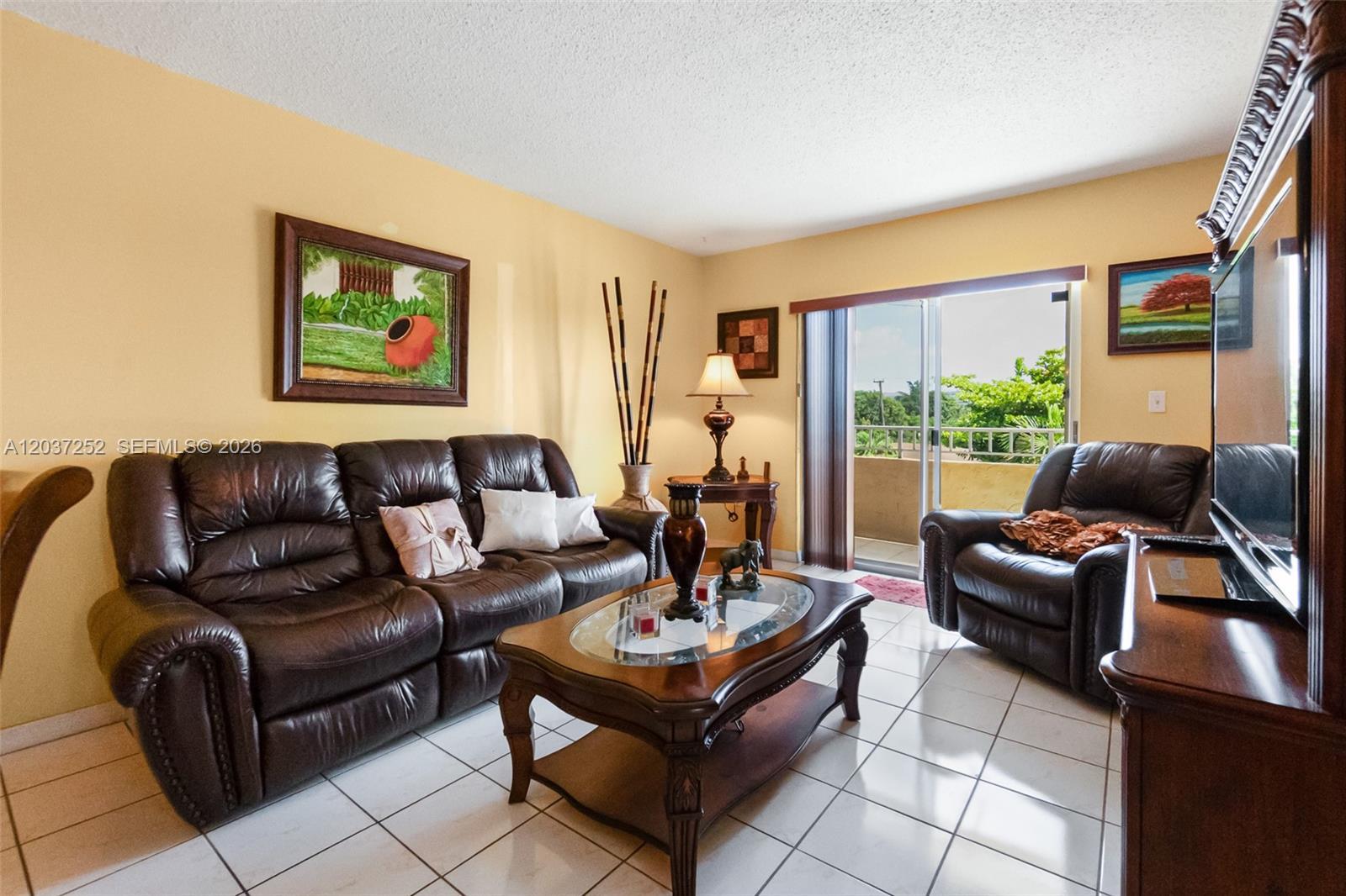 6090 W Flagler St # 307, Miami FL 33144 photo 5