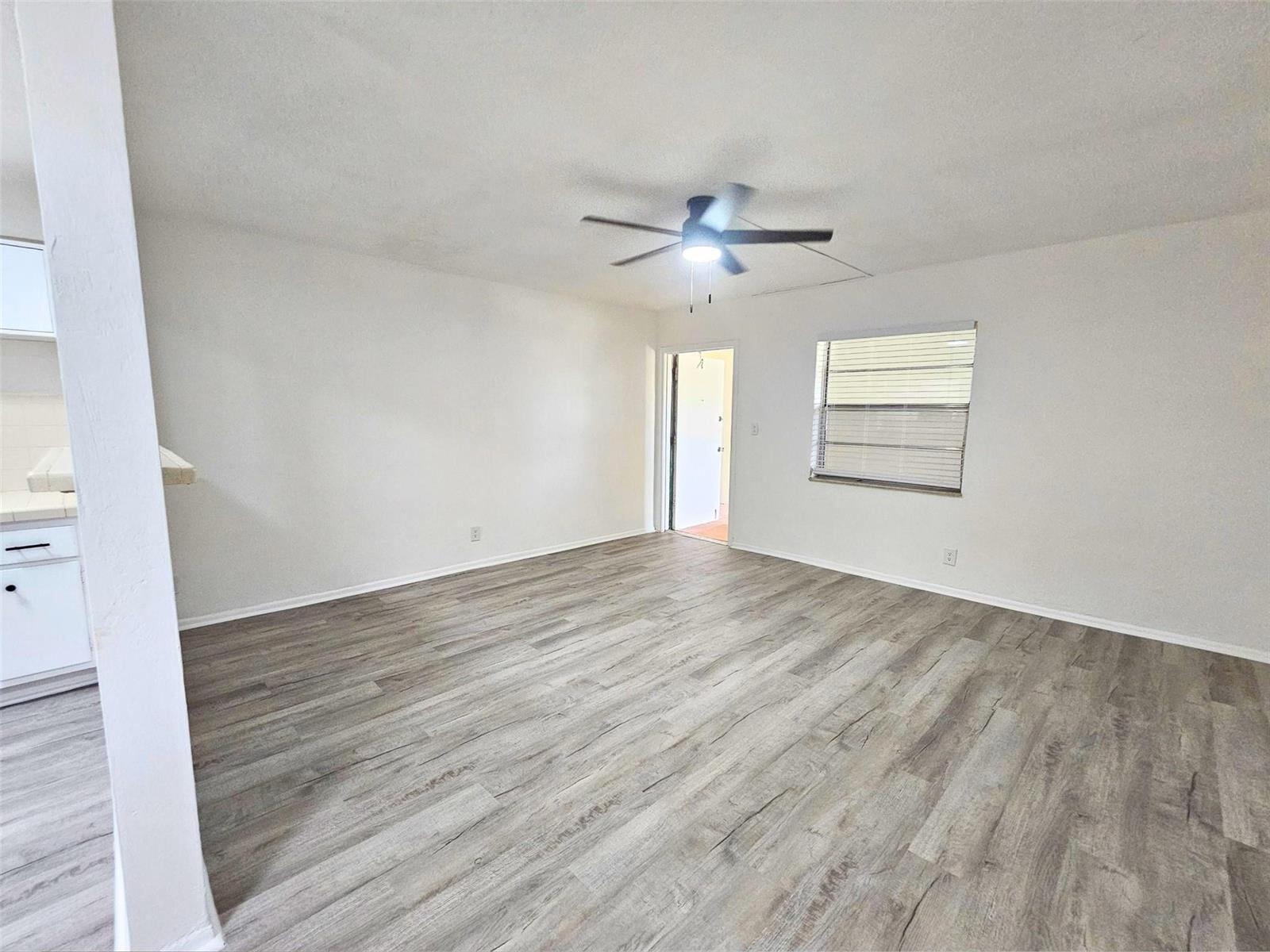 1300 NE 3rd Street # 8, Fort Lauderdale FL 33301 photo 3