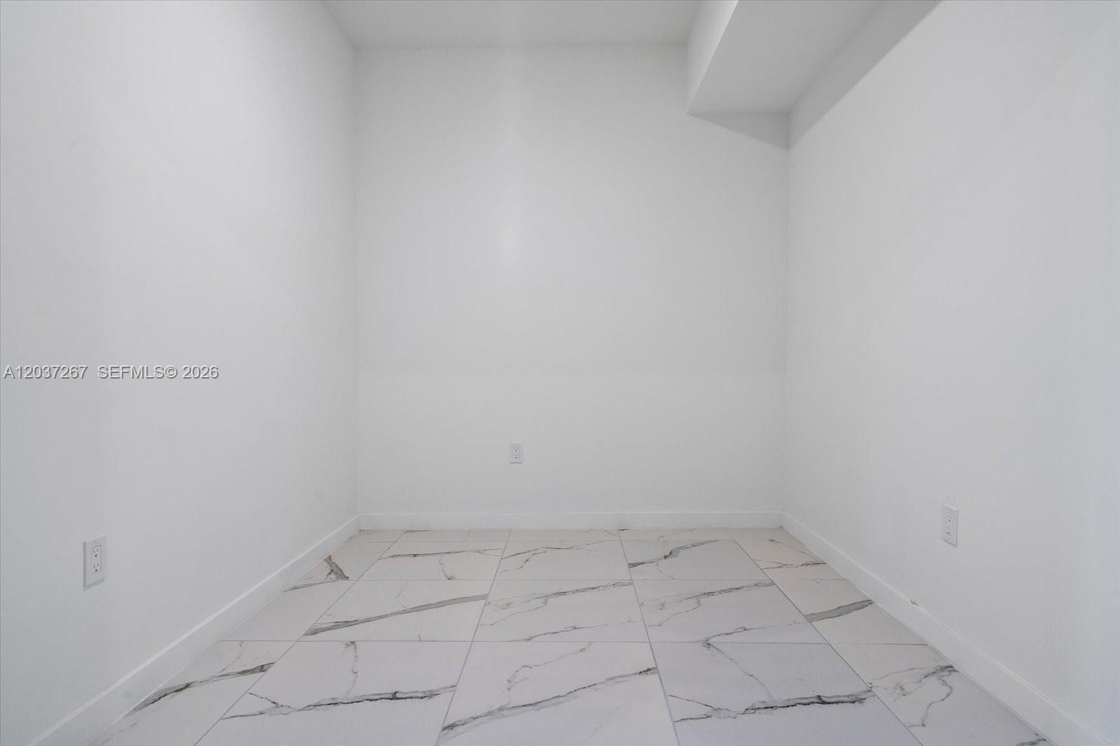420 SW 7th Ave # 204, Miami FL 33130 photo 5