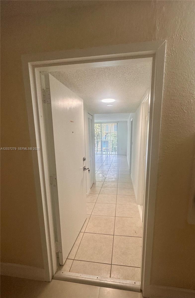 9360 Fontainebleau Blvd # 309, Miami FL 33172 photo 2