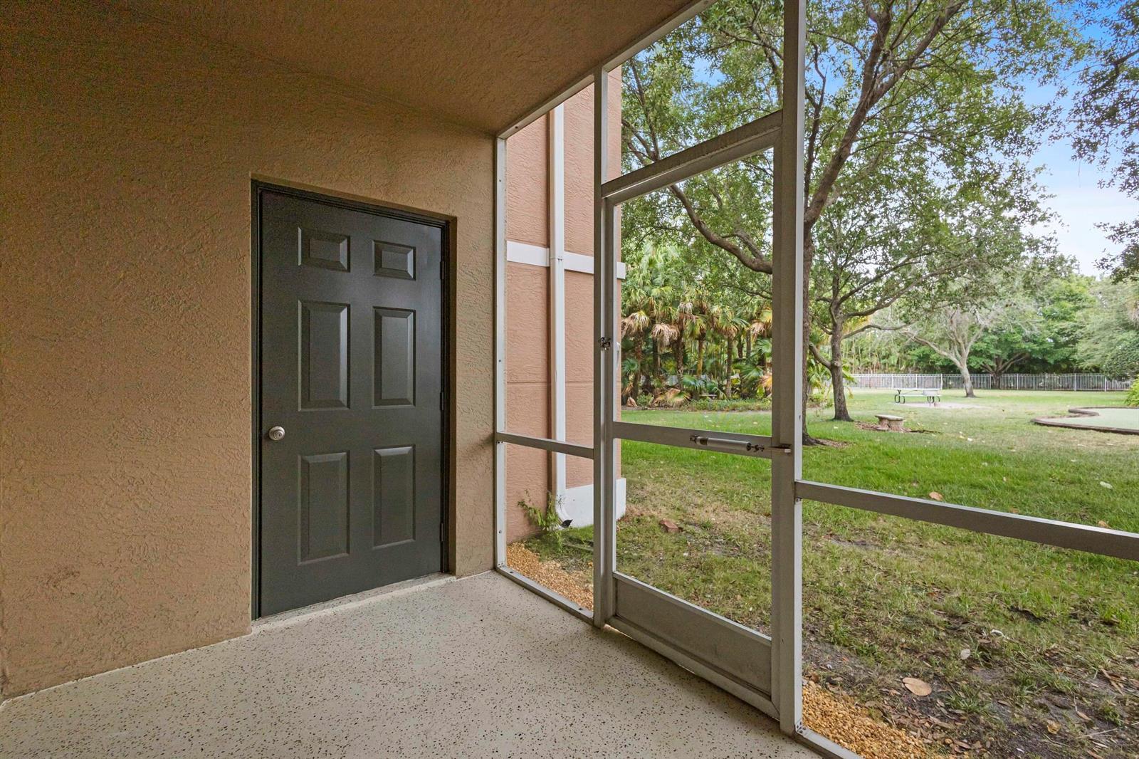6450 Emerald Dunes Drive # 103, West Palm Beach FL 33411 photo 3