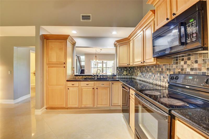 9316 Ketay Circle, Boca Raton FL 33428 photo 3