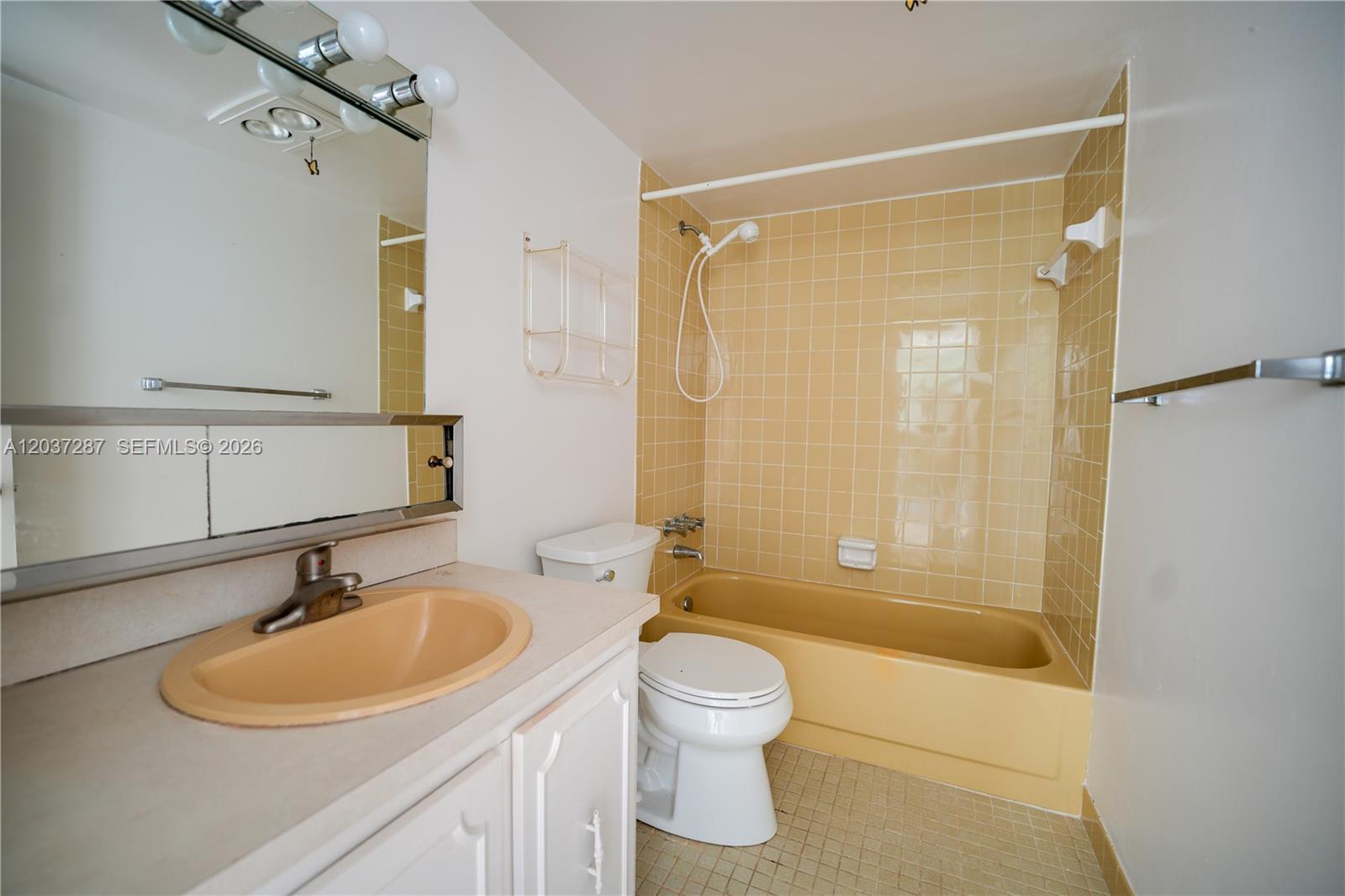 1024 SE 3rd Ave # 102, Dania Beach FL 33004 photo 5