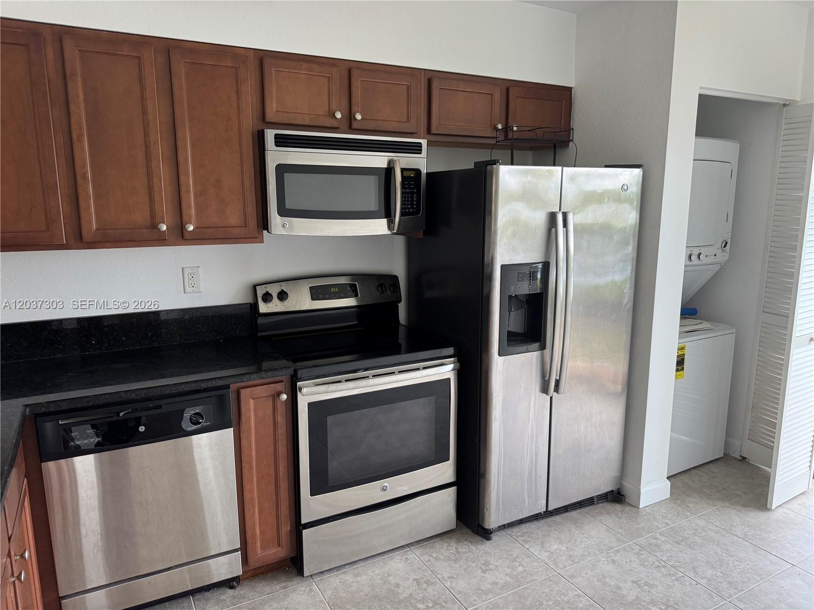 22311 SW 88th Pl # 4, Cutler Bay FL 33190 photo 2
