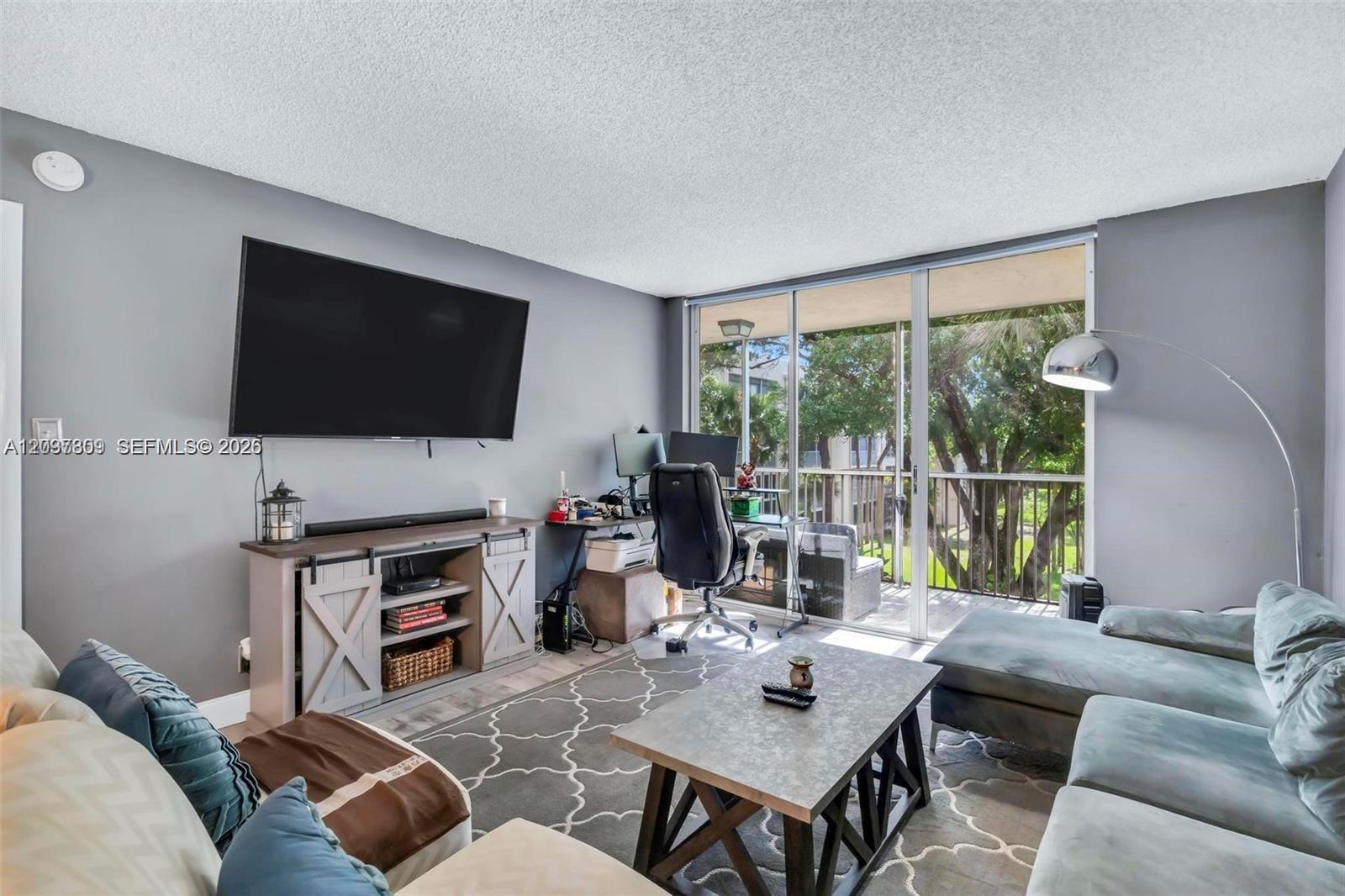 3321 NW 47th Ter # 330, Lauderdale Lakes FL 33319 photo 3
