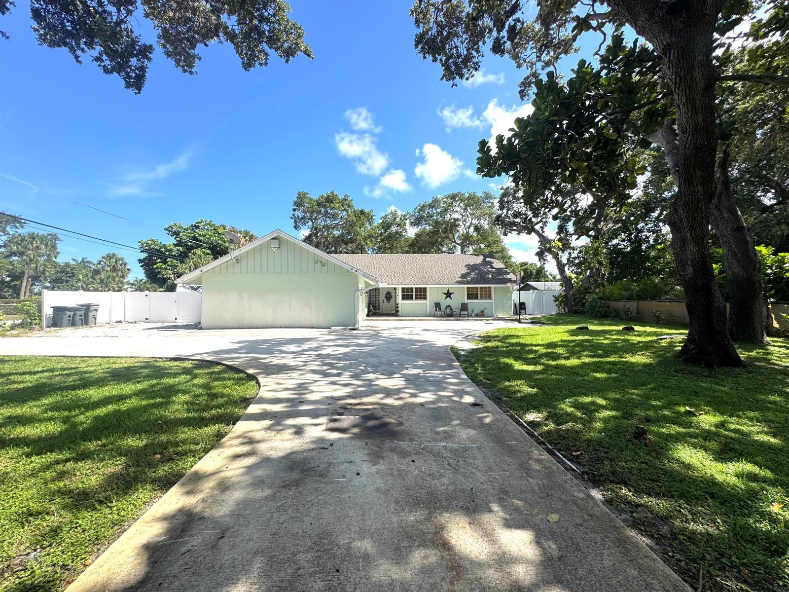 2518 Ranch House Road, West Palm Beach FL 33406 photo 3