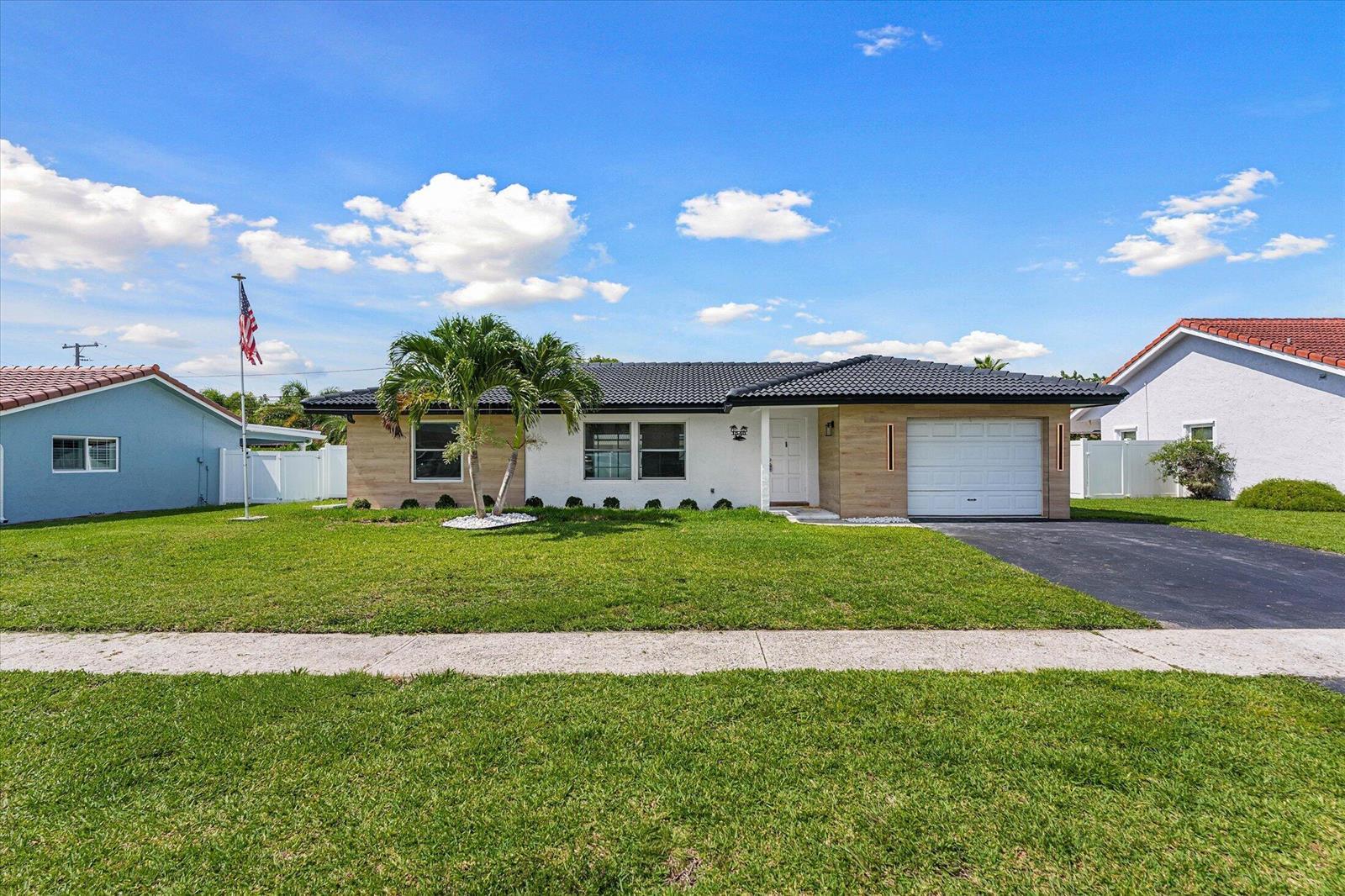 1540 NW 10th Street, Boca Raton FL 33486