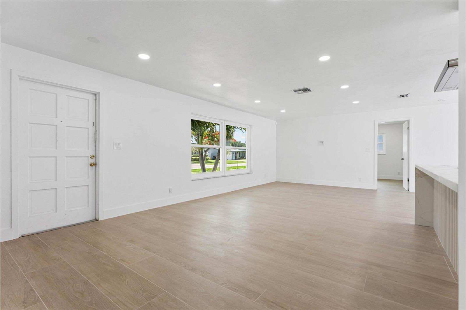 1540 NW 10th Street, Boca Raton FL 33486 photo 4