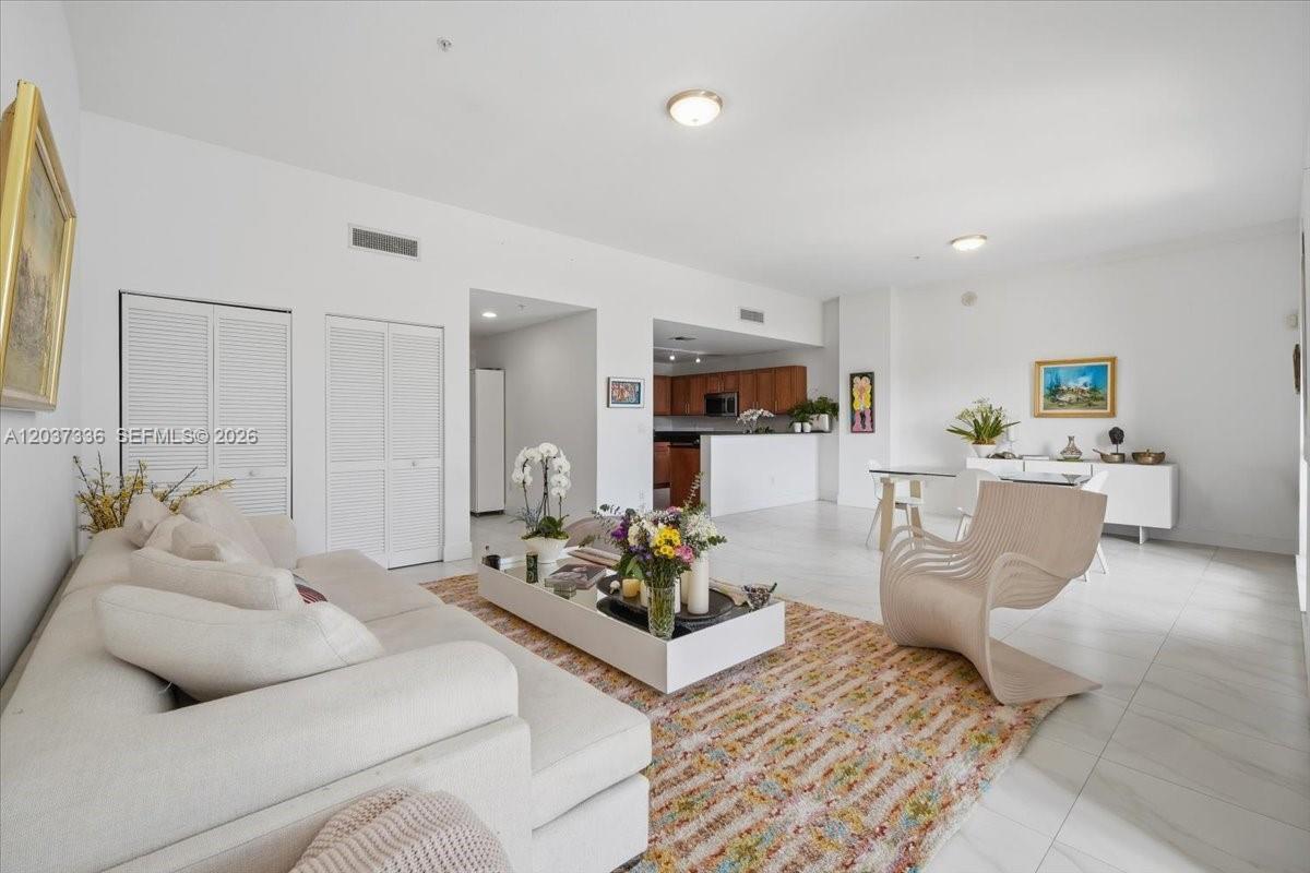 8390 SW 72 # 106, Miami FL 33143 photo 2