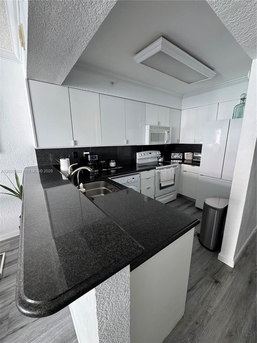 2501 S Ocean Dr # 1105, Hollywood FL 33019 photo 5