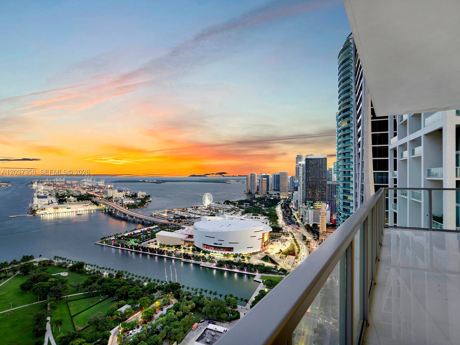 1100 Biscayne Blvd # 4001, Miami FL 33132 photo 2