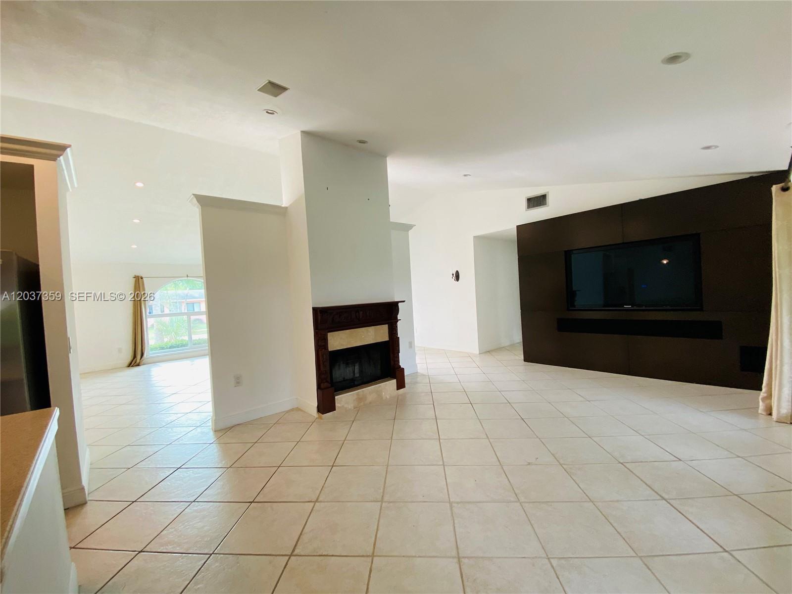 8701 SW 191st St, Cutler Bay FL 33157 photo 5