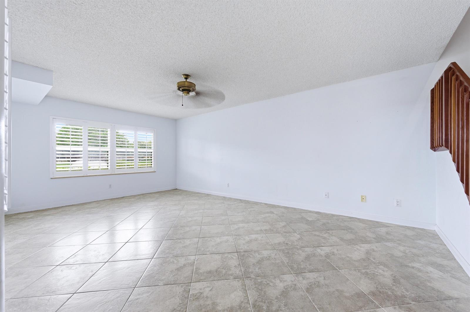 1809 Middleton Way, West Palm Beach FL 33409 photo 5