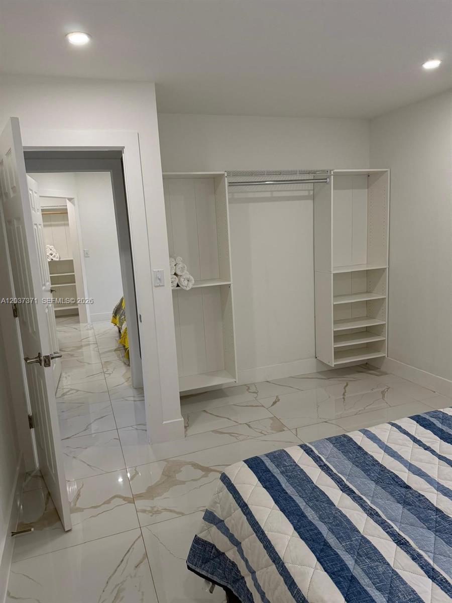 208 NW 7th St # 1, Hallandale Beach FL 33009 photo 4