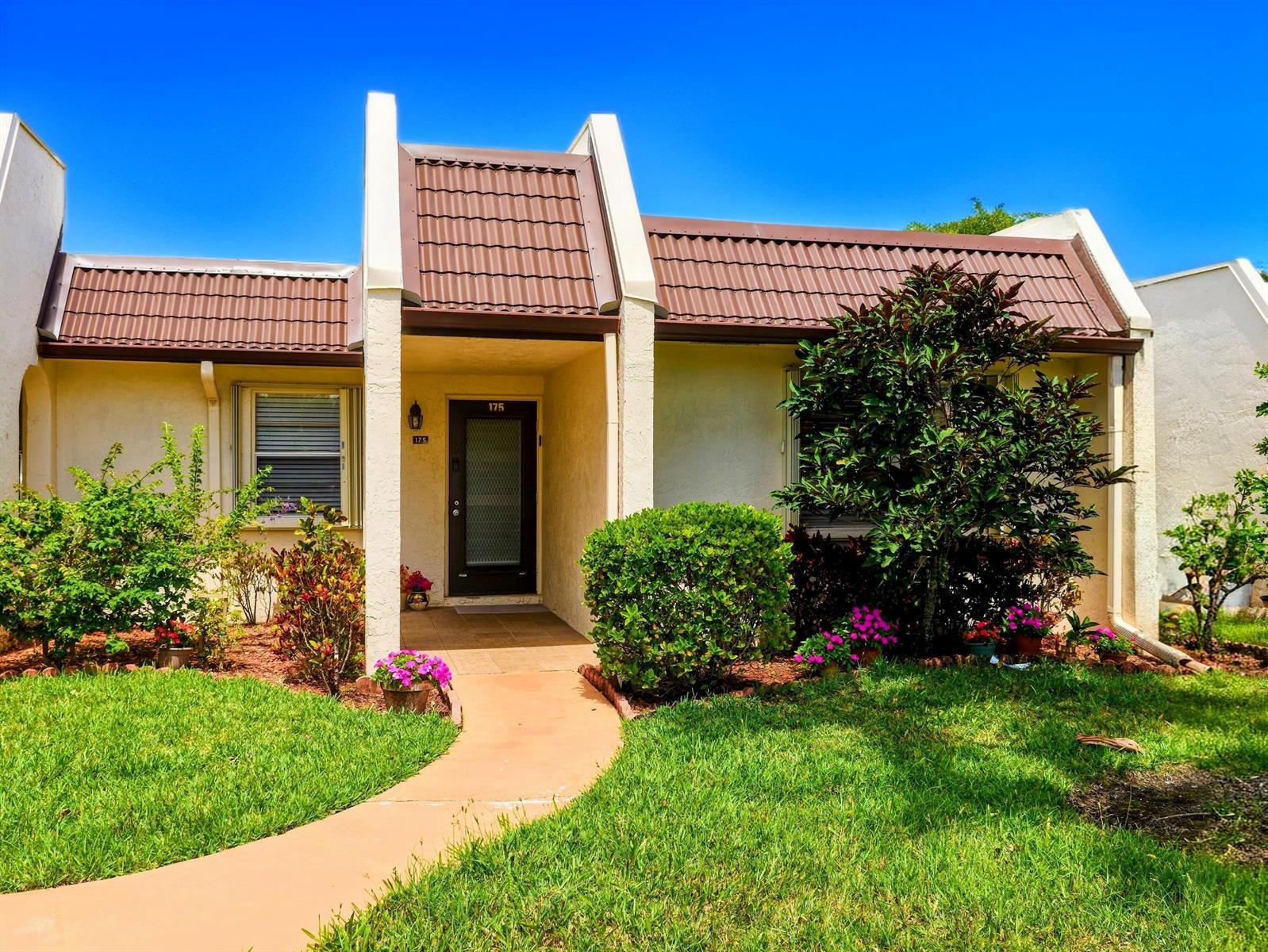 175 Lake Susan Lane, West Palm Beach FL 33411