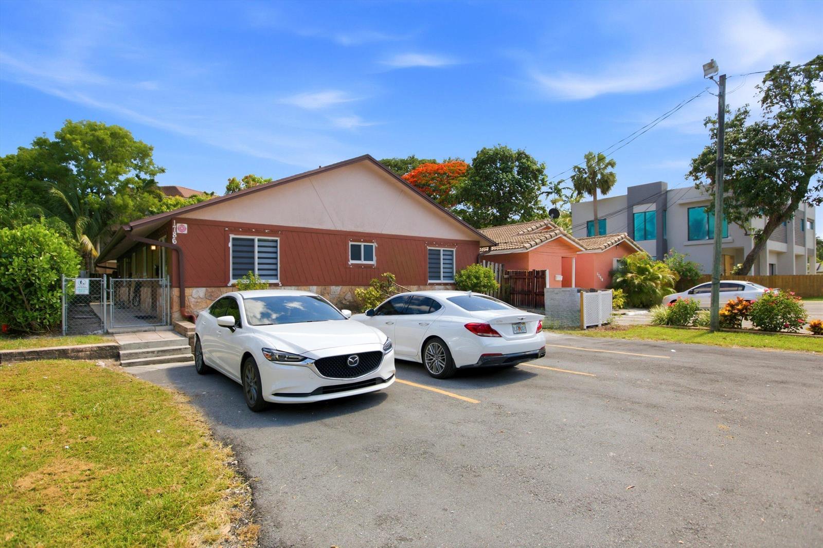 1786 SW 22nd Street # 1, Fort Lauderdale FL 33315 photo 2