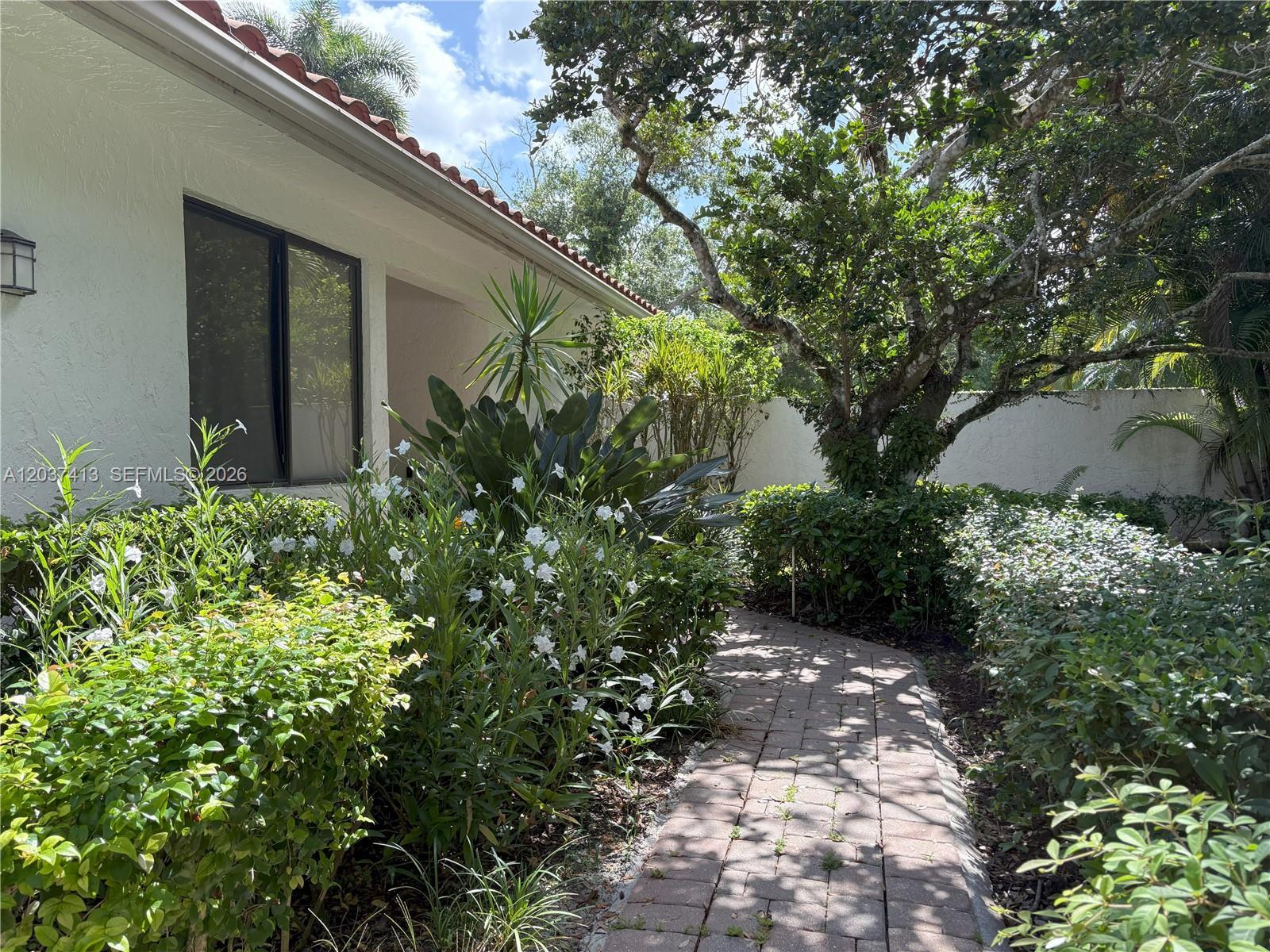 2538 Windsor Way Ct, Wellington FL 33414 photo 3