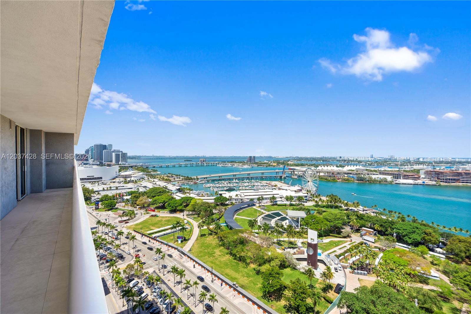 50 Biscayne Blvd # 2604, Miami FL 33132 photo 4