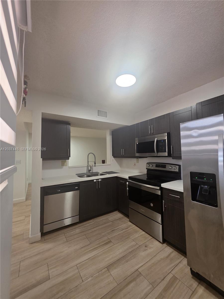 15711 SW 137th Ave # 101, Miami FL 33177