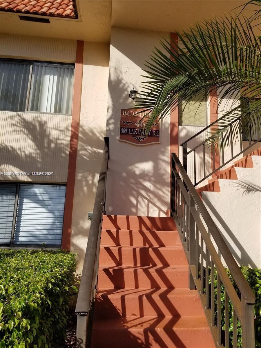369 Lakeview Dr # 204, Weston FL 33326 photo 3