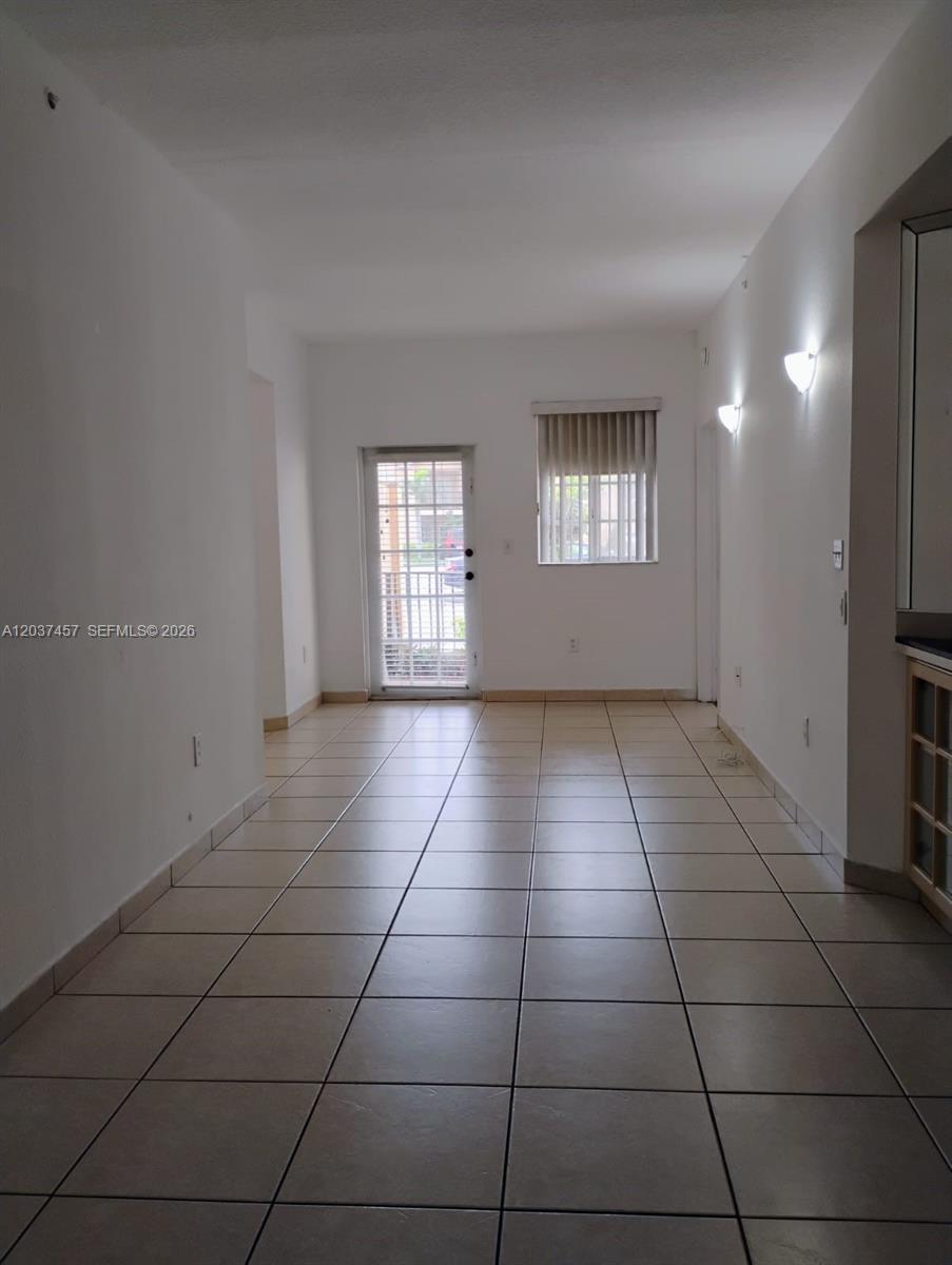 17415 NW 75th Pl # 103, Hialeah FL 33015 photo 3