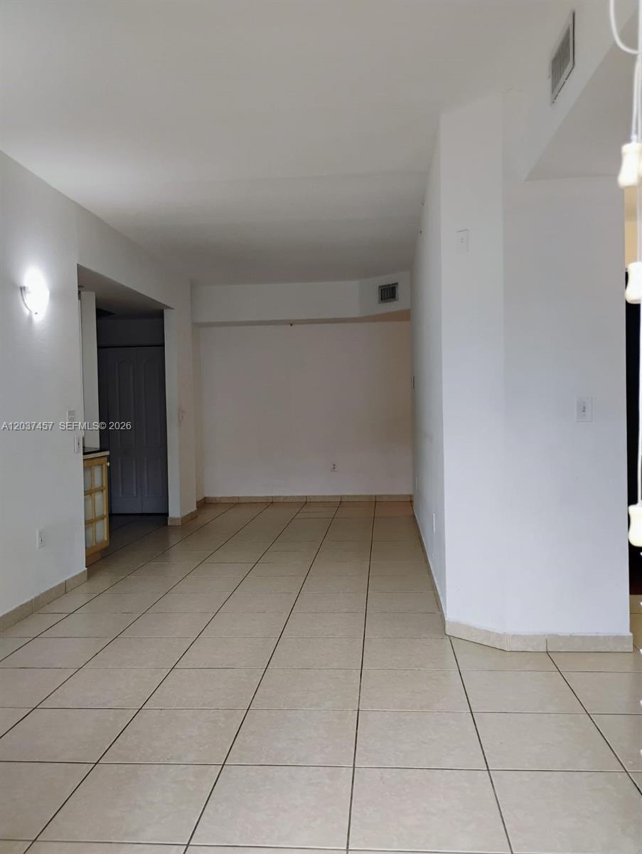 17415 NW 75th Pl # 103, Hialeah FL 33015 photo 4