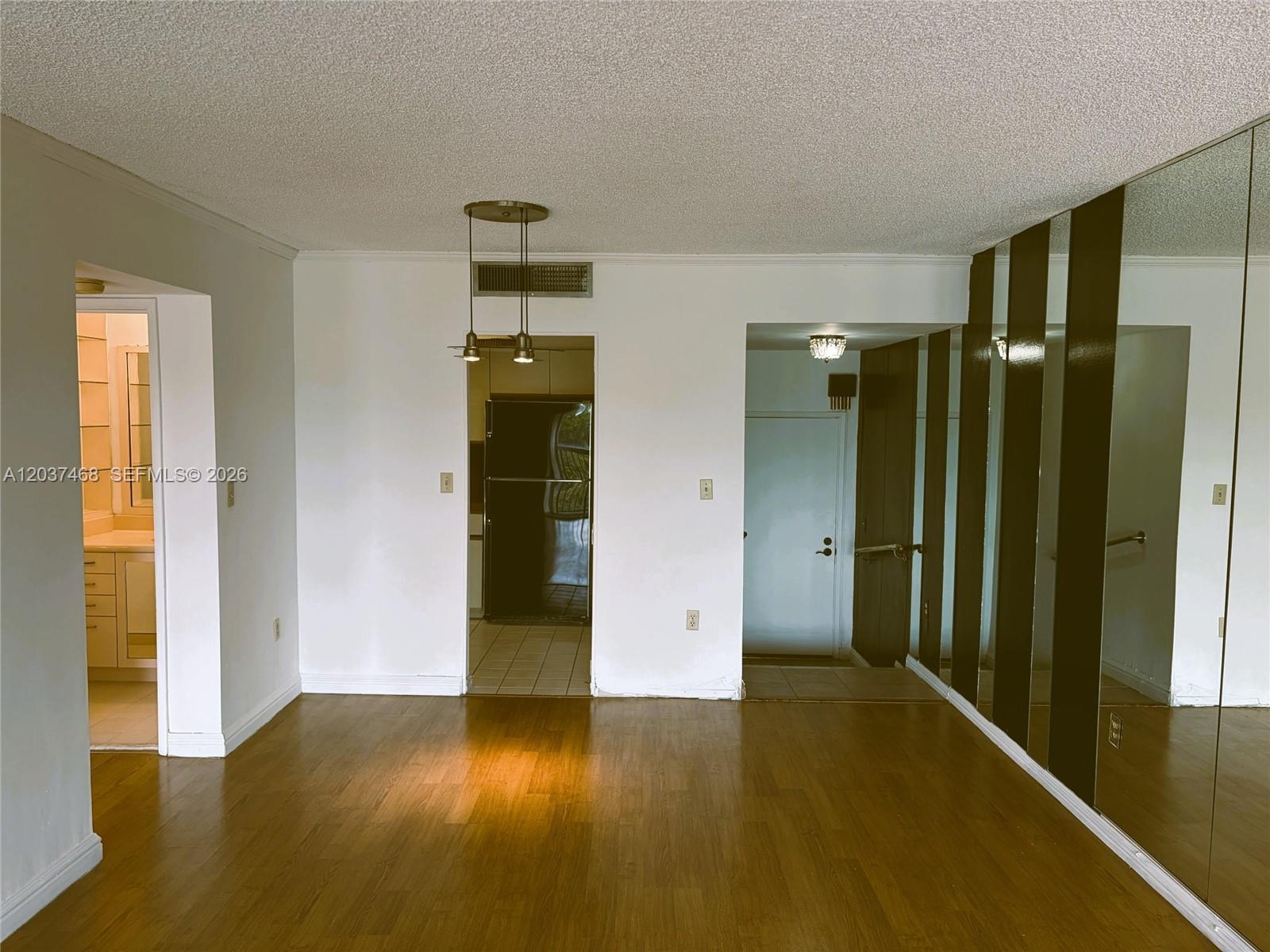 8775 Park Blvd # 406, Miami FL 33172 photo 3