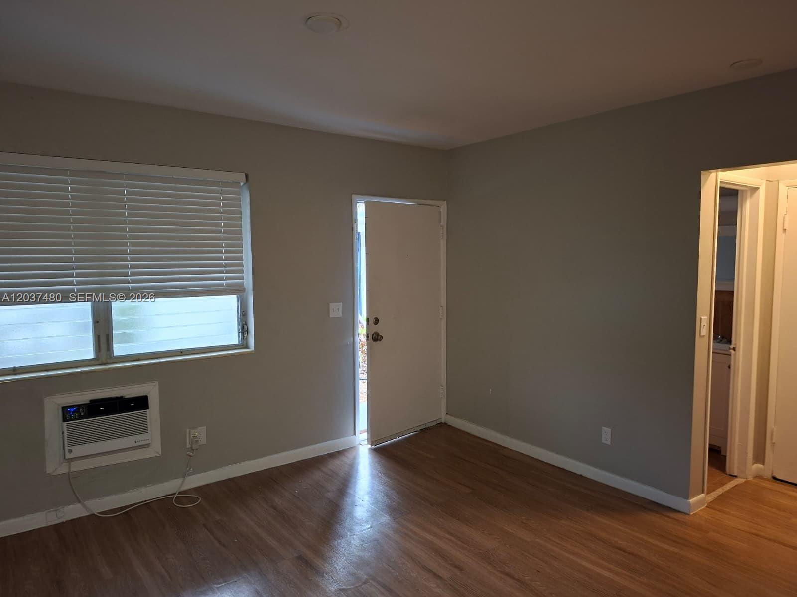 13035 Emerald Dr # 357, North Miami FL 33181 photo 2