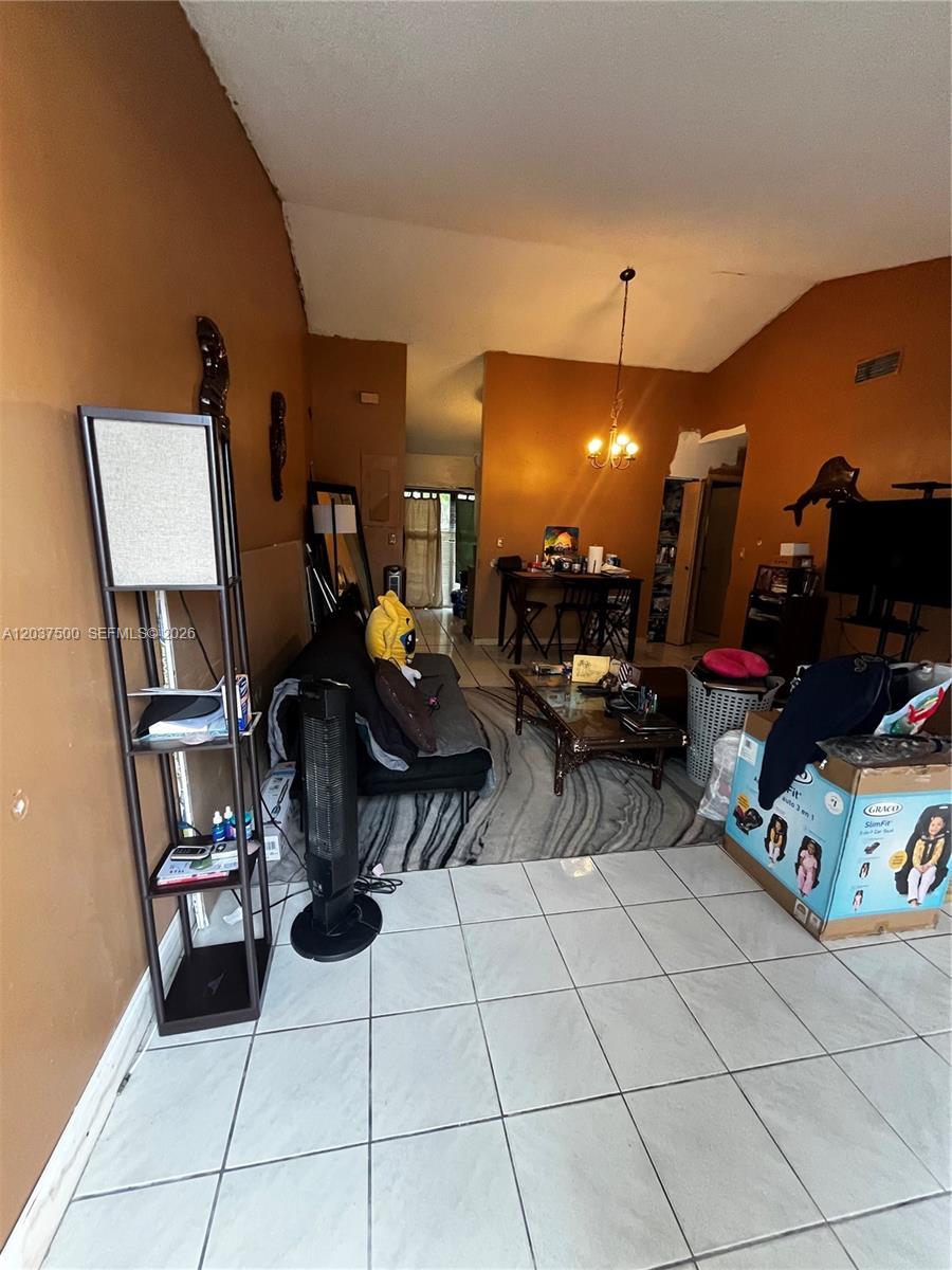 Miami Gardens, FL 33056 photo 4