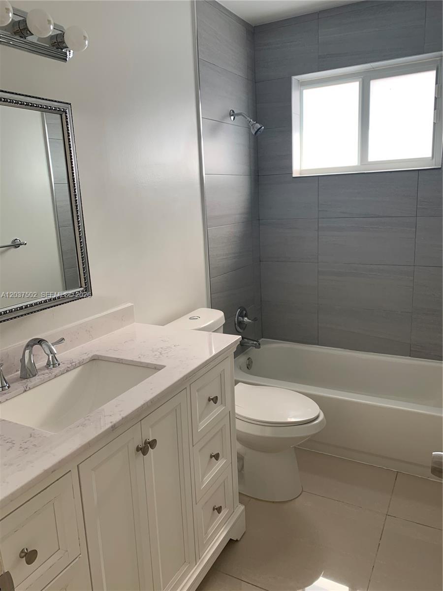 1200 SW 31st Ave, Miami FL 33135 photo 4