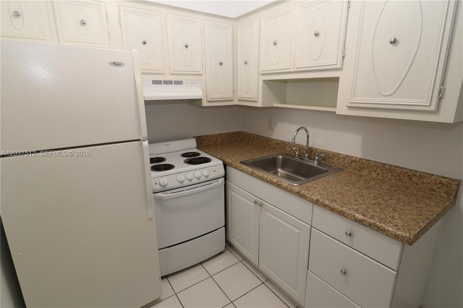 59 NW 37th St # 5, Oakland Park FL 33309 photo 2