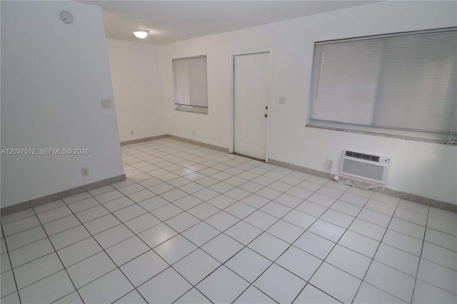 59 NW 37th St # 5, Oakland Park FL 33309 photo 4