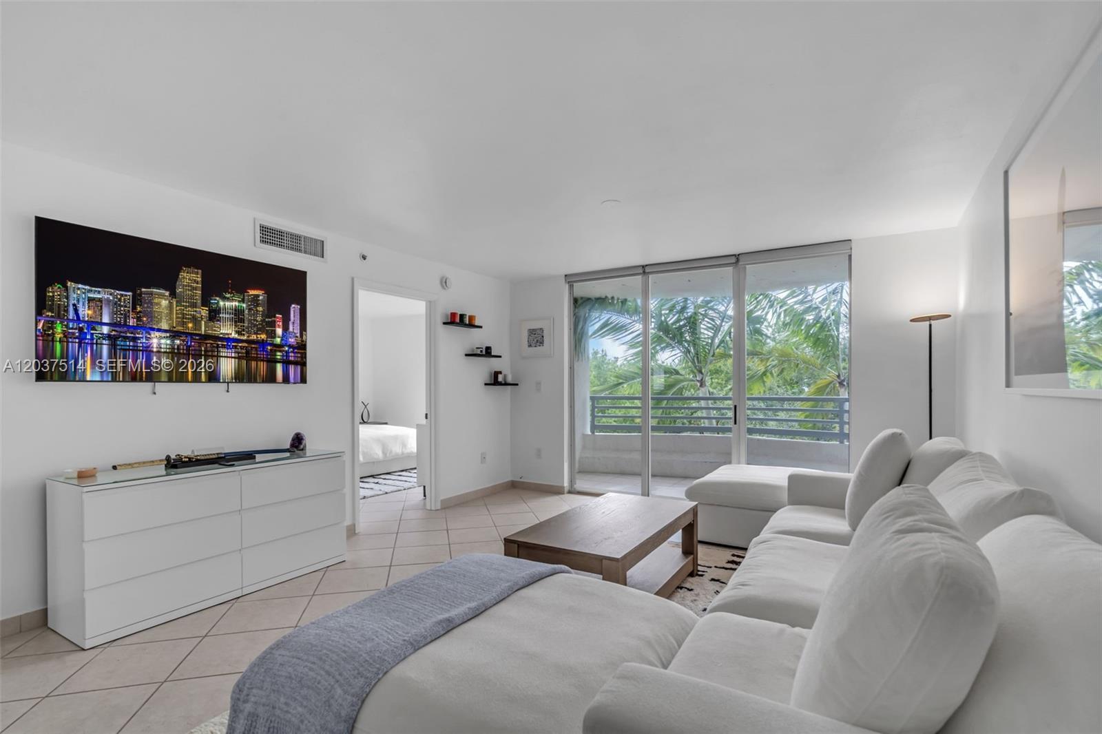 1401 Bay Rd # 409, Miami Beach FL 33139