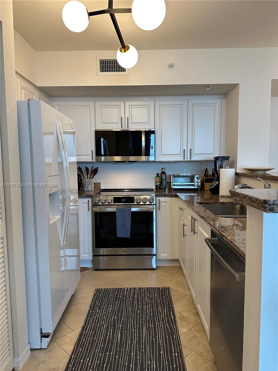 90 Alton Rd # 2809, Miami Beach FL 33139 photo 4