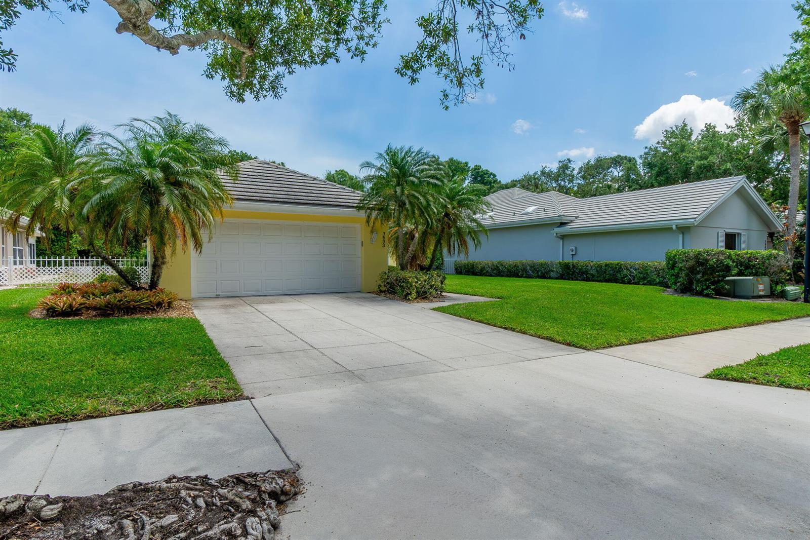 7533 SE Autumn Lane, Hobe Sound FL 33455