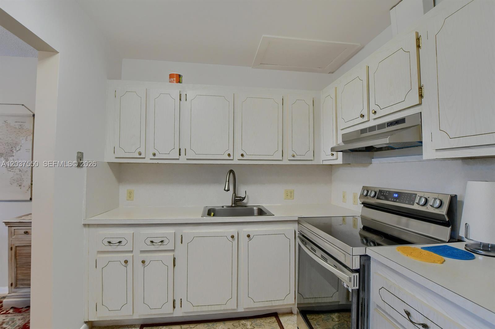161 Mansfield D # 161, Boca Raton FL 33434 photo 4