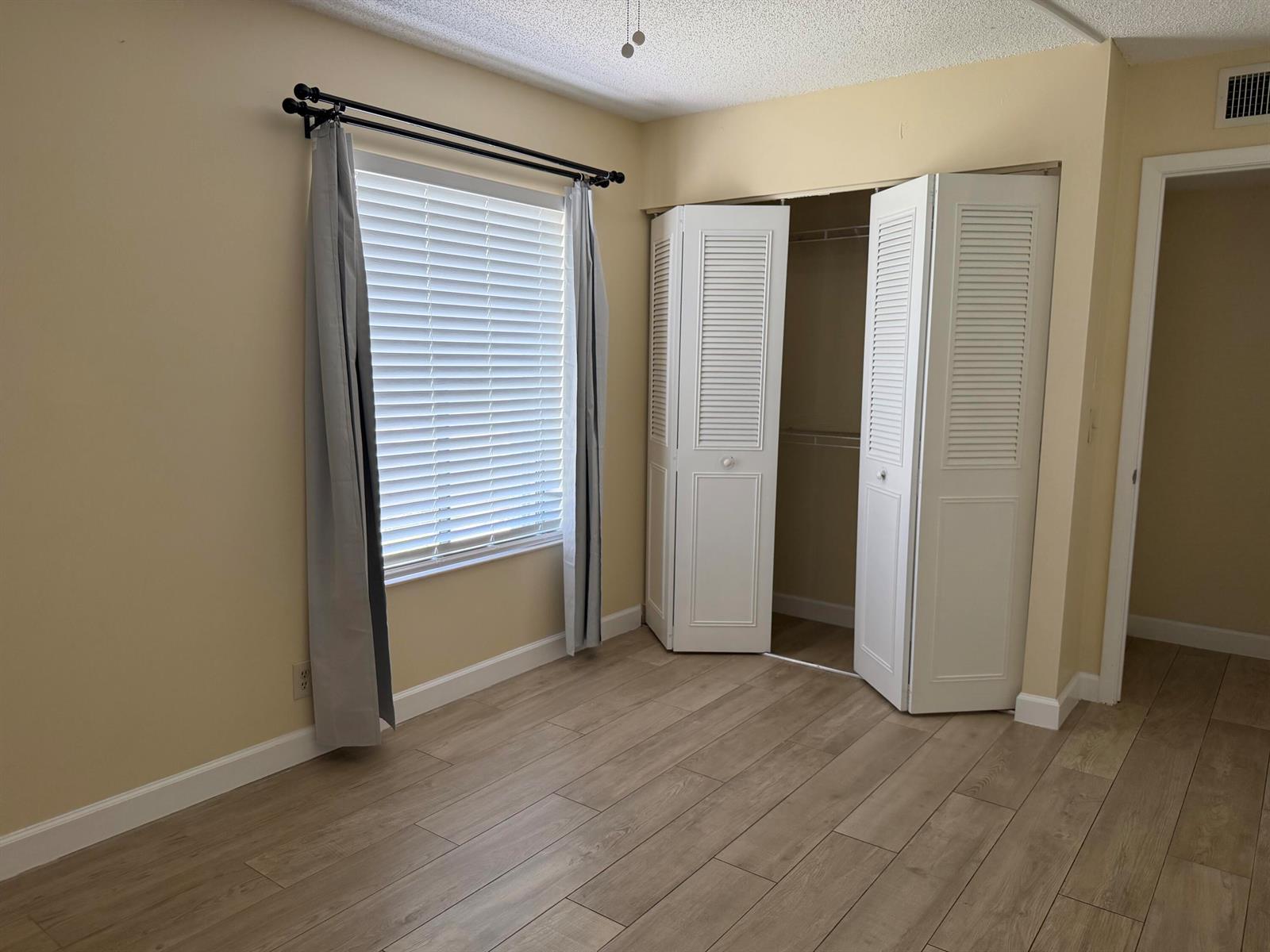 726 Sunny Pine Way # B2, FL 33415 photo 4
