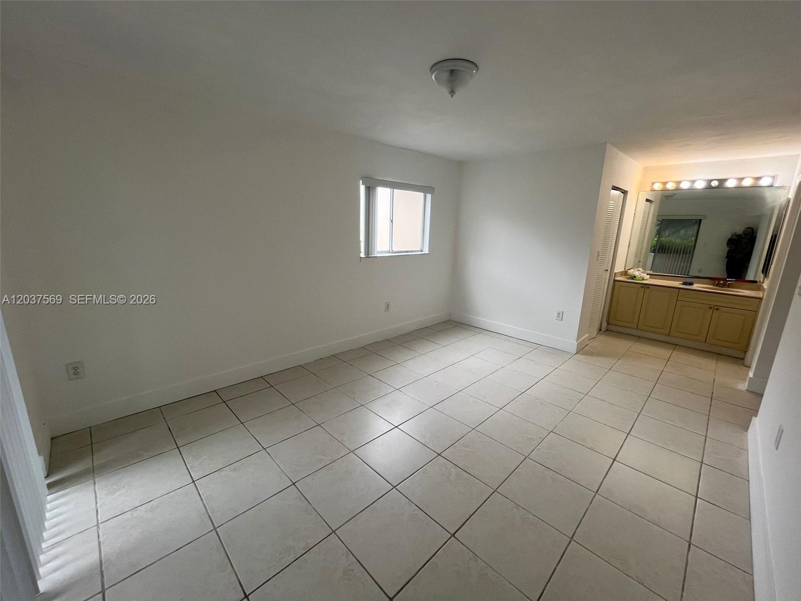 4800 NW 102nd Ave # 10, Doral FL 33178 photo 2