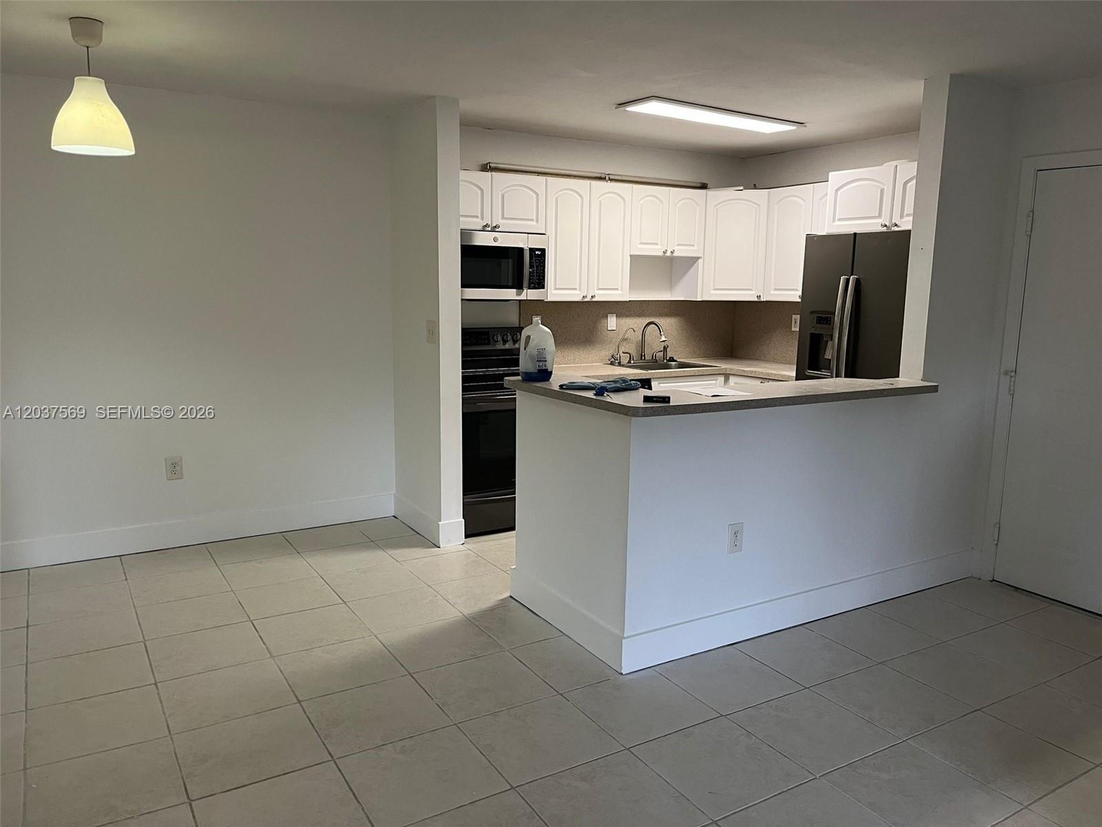 4800 NW 102nd Ave # 10, Doral FL 33178