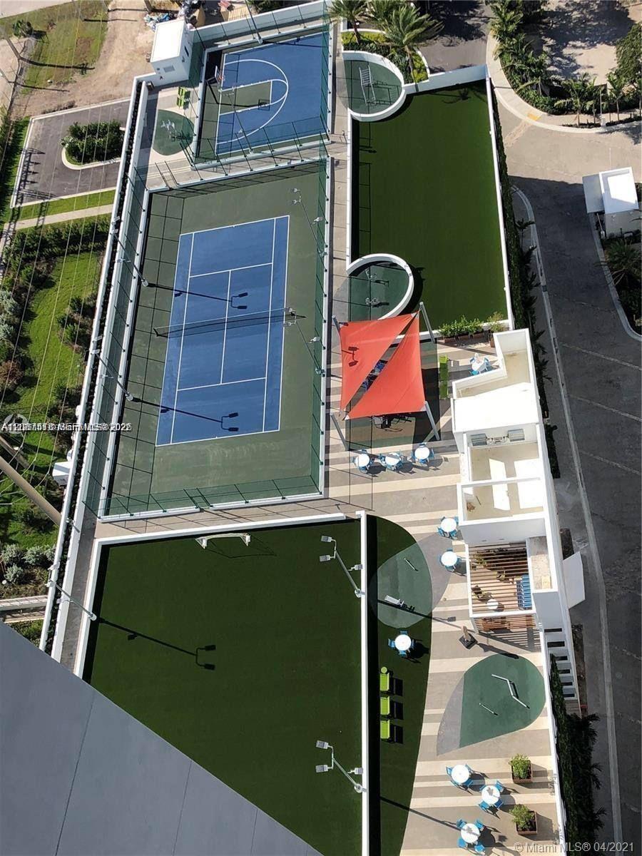 16385 Biscayne Blvd # 3019, North Miami Beach FL 33160 photo 2