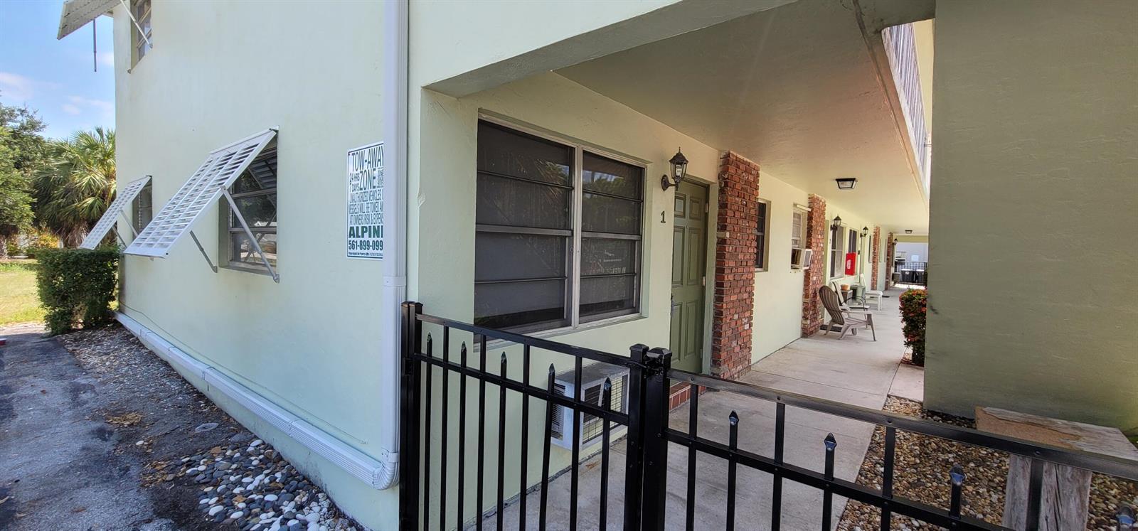 220 Lucerne Avenue # 1, FL 33460 photo 5