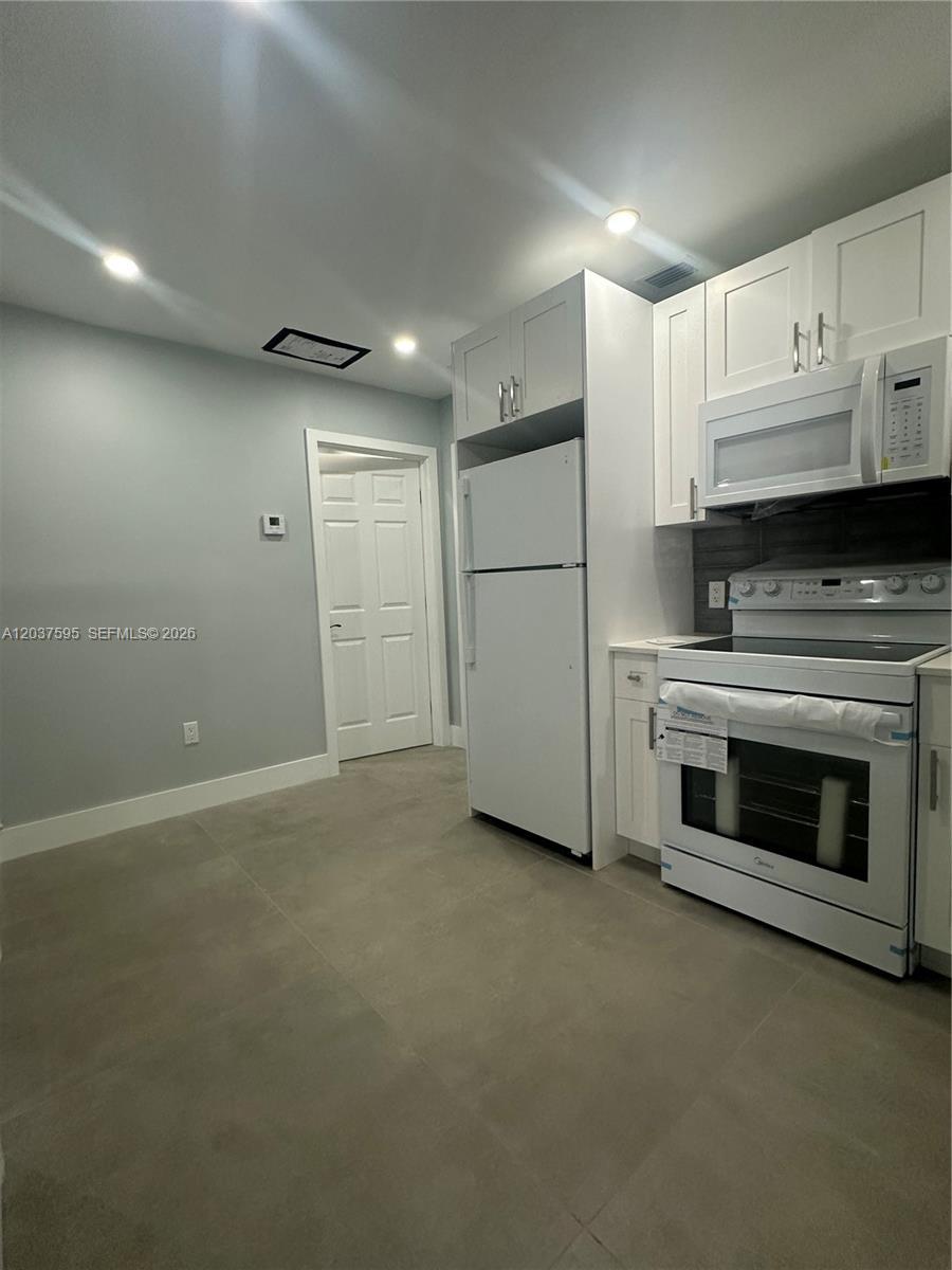 1628 NW 15th St # B, Miami FL 33125 photo 3