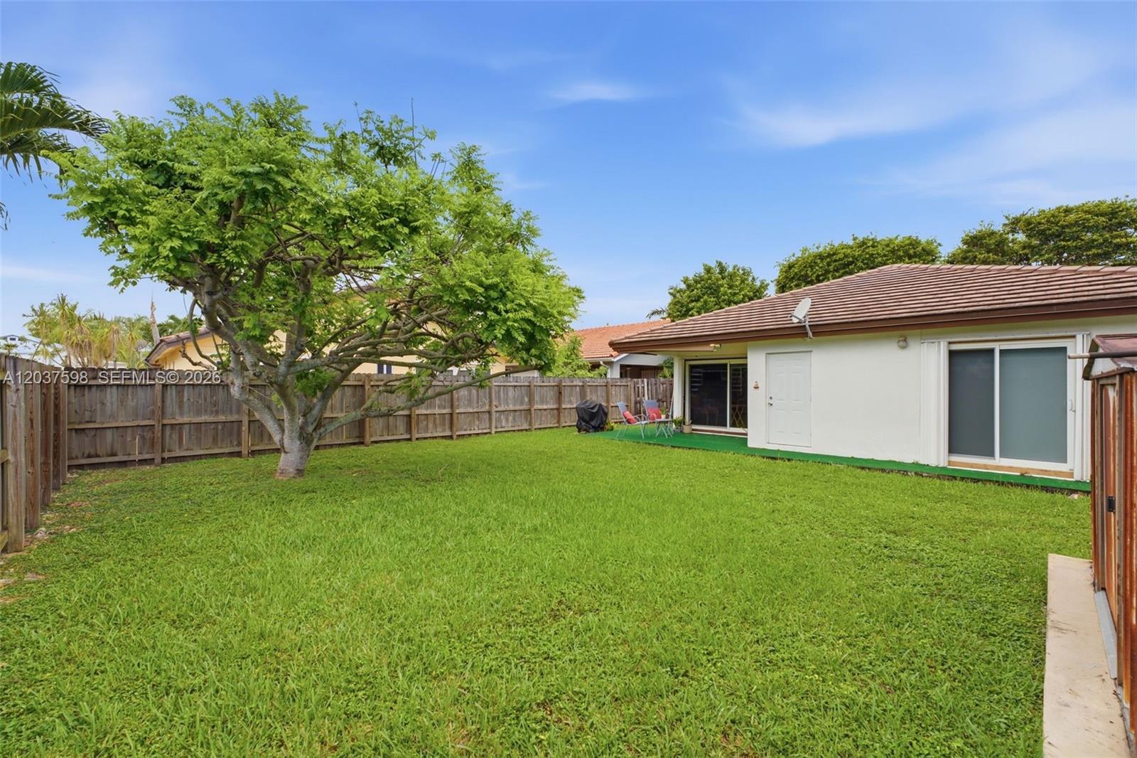 16478 SW 99th St, Miami FL 33196 photo 3