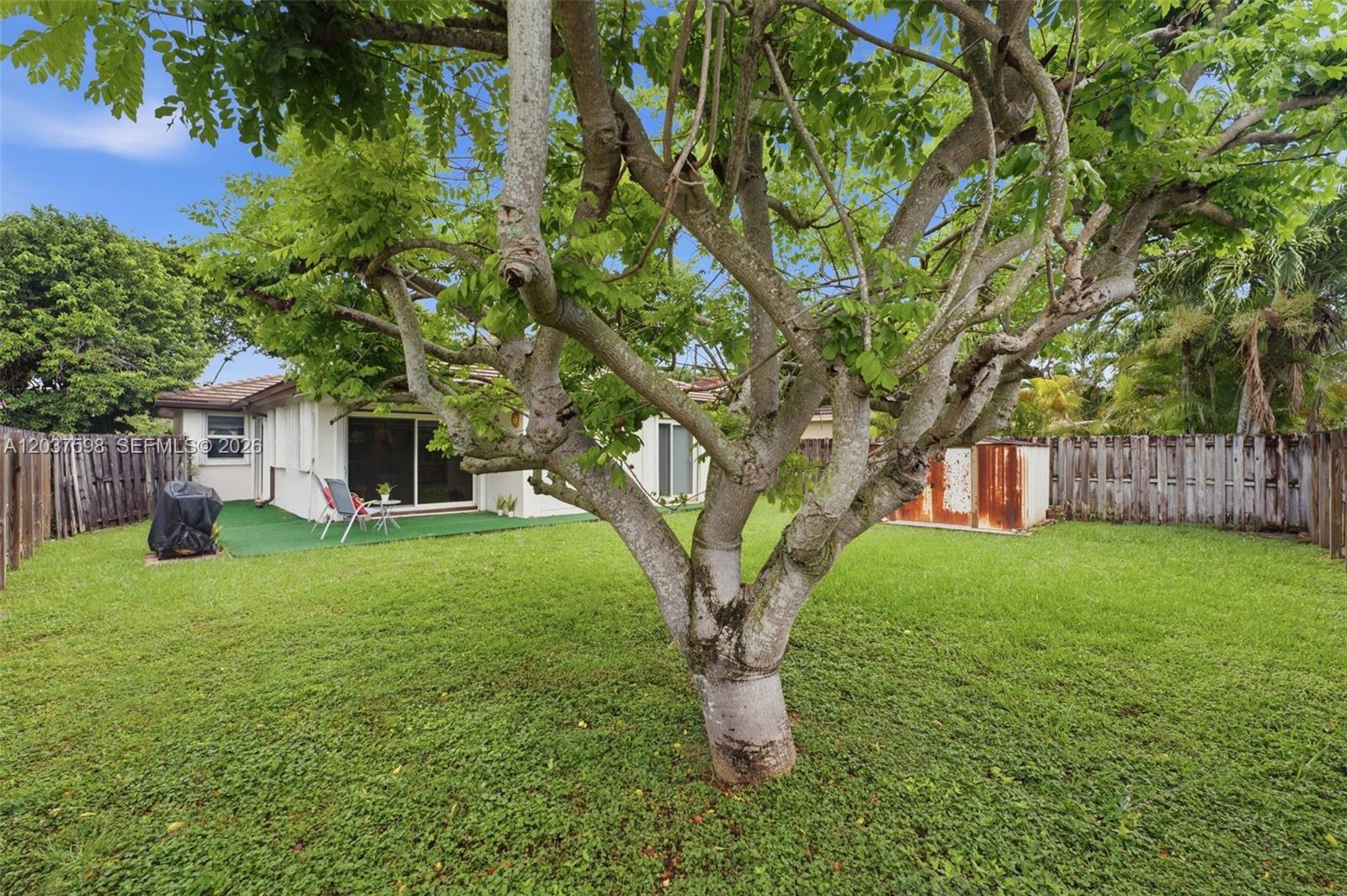 16478 SW 99th St, Miami FL 33196 photo 4